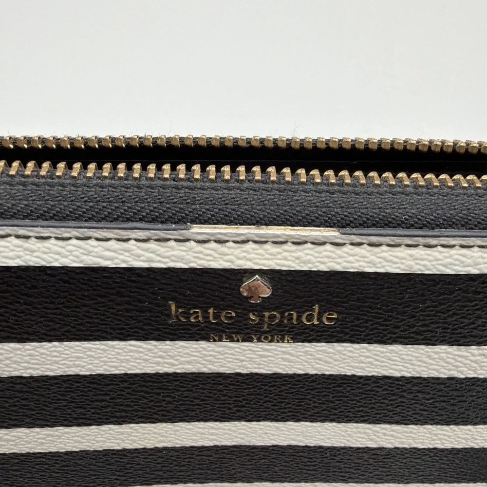 Kate Spade Stripe New York Hyde Lane Michele zip-around Signature Wallet